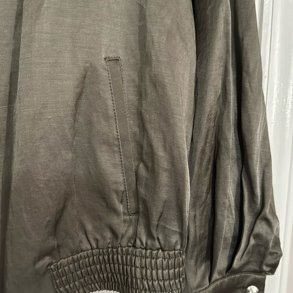 Zara Lightweight Satin Olive Green Bomber Jacket Sz Small - Picture 10 of 15